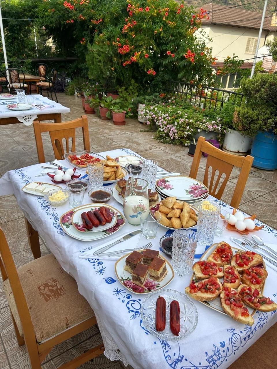 Guesthouse Katerina Berat Eksteriør bilde